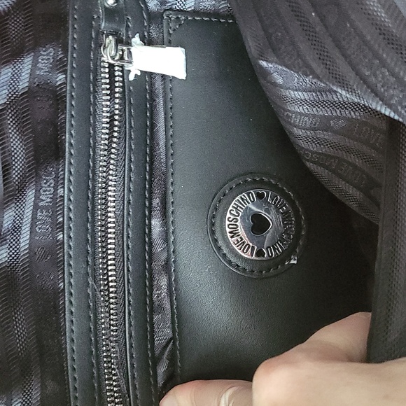 Love mochino red backpack - Picture 6 of 6